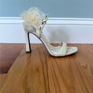 Sam Edelman pearl/ivory heels Leana